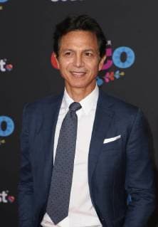 HOLLYWOOD CA NOVEMBER 8 Benjamin Bratt at The U S Premiere of Disney Pixar s Coco at the El Capitan Theatre in Hollywood California on November 8 2017 Copyright: xFayexSadoux