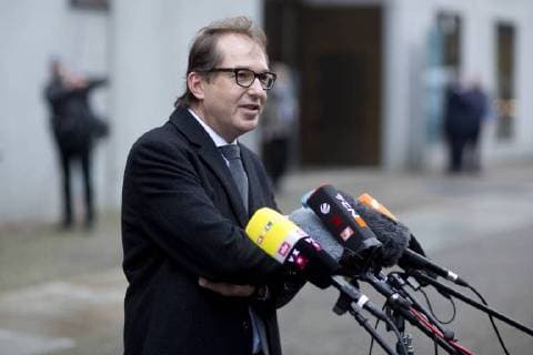 Deutschland, Berlin, Bundestag, Sondierungsgespräche zur Regierungsbildung nach der Bundestagswahl 2017 zwischen CDU CSU, FDP und B90 Grüne, Alexander Dobrindt CSU, 10.11.2017 *** Germany Berlin Bundestag Exploratory talks to Government after the Federal election 2017 between CDU CSU FDP and B90 green Alexander Dobrindt CSU 10 11 2017