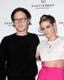 LOS ANGELES CA NOVEMBER 9 Josh Kaye Kristen Stewart at the Los Angeles Premiere of Come Swim at the Landmark Theater in Los Angeles California on November 9 2017 Copyright: xFayexSadoux