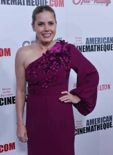 Actress Amy Adams arrives for the 31st annual American Cinematheque Awards annual gala at the Beverly Hilton Hotel in Beverly Hills, California on November 10, 2017. Adams was honored as an extraordinary artist in the entertainment industry currently making a significant contribution to the art of the moving picture.  LAP2017111010 JIMxRUYMEN