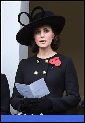 . 12 11 2017. London, United Kingdom. HM The Queen Elizabeth II- Remembrance Sunday. Duchess of Cambridge and Countess of Wessex join HM The Queen Elizabeth II for Remembrance Sunday at the Cenotaph, London.  xAndrewxParsonsx xi-Imagesx IIM-16363-0081