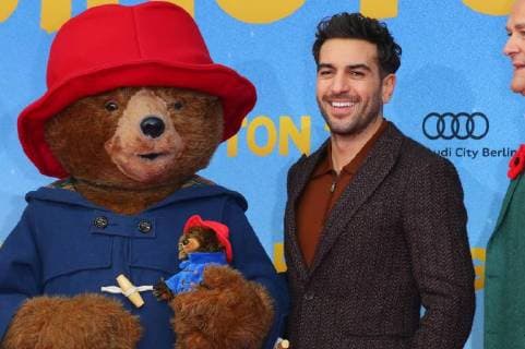 Elyas MÕBarek at the Film premiere Paddington 2 in Cinema Zoo Palace Zoopalast in the Hardenberg Street Berlin Copyright Imago Stick Celebrities GmbH Date 12 11 2017 Film Paddington 2
