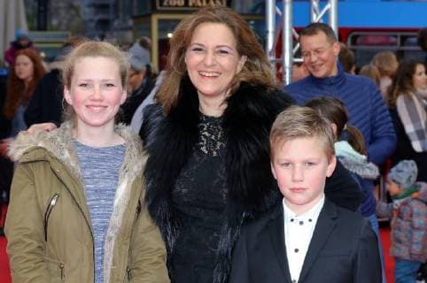 Martina Gedeck with Niece Paula Nephew Anton at the Film premiere Paddington 2 in Cinema Zoo Palace Zoopalast in the Hardenberg Street Berlin Copyright Imago Stick Celebrities GmbH Date 12 11 2017 Film Paddington 2