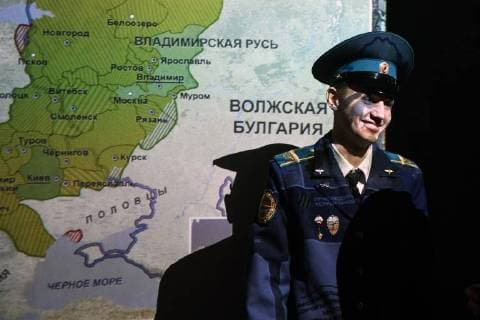 NOVOSIBIRSK, RUSSIA - NOVEMBER 12, 2017: A cadet attends a multimedia exhibition at the Russia â€“ My History historical park opened in Oktyabrsky District. Kirill Kukhmar TASS  TS068C86