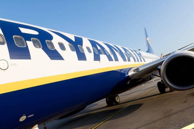 Berlin Theme image Ryanair is a Irish Cheap airline with Seat in Dublin and home base on  EP_puc