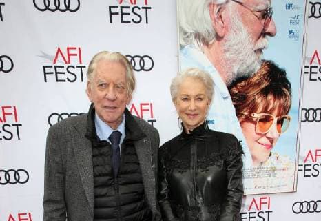 AFI FEST 2017 projection du film The Leisure Seeker à Los Angeles. 12 November 2017 - Hollywood, California - Donald Sutherland, Helen Mirren. The Leisure Seeker AFI FEST 2017 Screening held at at the Egyptian Theatre. Photo Credit: F. Sadou AdMedia 222252 AdMedia Starface 2017-11-12 California Hollywood Etats-Unis Sutherland, Donald; Mirren, Helen  Copyright: xAdMediax STAR_222252_026