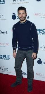 Justin Klosky attends the premiere of The Orchard s People You May Know at the Pacific Theatres The Grove on November 13, 2017 in Los Angeles, California USA 2017 The premiere of The Orchard s People You May Know at the Pacific Theatres The Grove in Los Angeles, California  Copyright: xMSUxStudiox