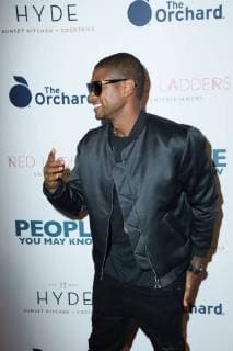 Usher Raymond IV attends the premiere of The Orchard s People You May Know at the Pacific Theatres The Grove on November 13, 2017 in Los Angeles, California USA 2017 The premiere of The Orchard s People You May Know at the Pacific Theatres The Grove in Los Angeles, California  Copyright: xMSUxStudiox