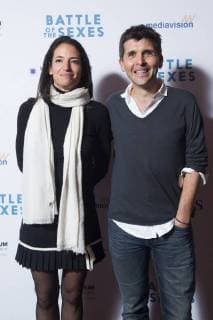 Thomas Sotto et Stephanie Tortorici redactrice de Tennis Magazine CELEBRITES Avant Premiere Battle of the Sexes Paris 14 11 2017 JBAutissier Panoramic 