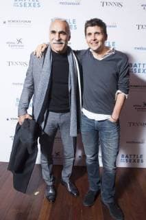 Mansour Bahrami et Thomas Sotto CELEBRITES Avant Premiere Battle of the Sexes Paris 14 11 2017 JBAutissier Panoramic 