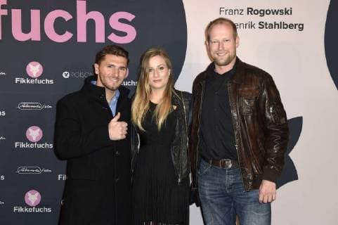 Melina Hess and Hubertus Geller at the Premiere the Cinema Fikkefuchs in Cinema International Berlin 14 11 2017 Foto:xF.xKernx xFuturexImage