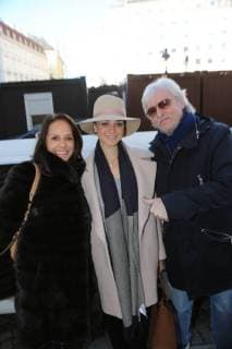 The Recall Cinema Premiere Vienna 15 11 2017 Reinhold Bilgeri with Daughter Laura Bilgeri and Woman Beatrix