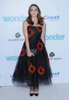 November 14, 2017 - Westwood, CA, U.S. - 14 November 2017 - Westwood, California - Danielle Rose Russell. Wonder Los Angeles Premiere held at The Regency Village Theater in Westwood. Photo Credit: AdMedia Westwood U.S. - ZUMAa123 20171114_zaa_a123_390 Copyright: xBirdiexThompsonx