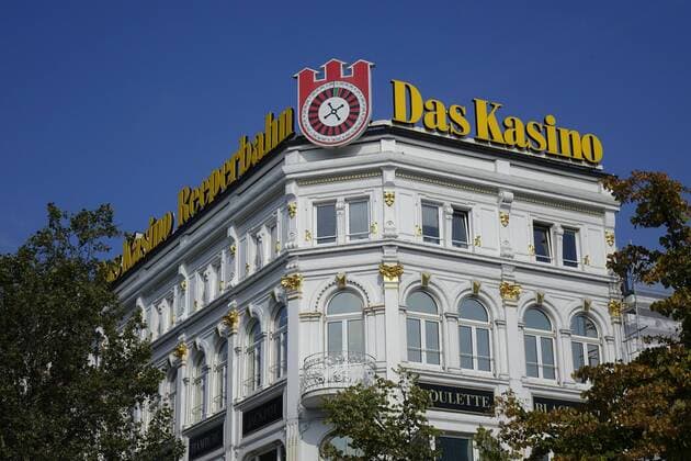 21 09 2017 Hamburg Reeperbahn Hanseatic city Hamburg the Casino in Hamburg Hamburg Building Casino the Casino Reeperbahn Gambling Game Play Roulette Black Jack Jackpot Casino Casino Hamburg Casino Machines Gambling machines