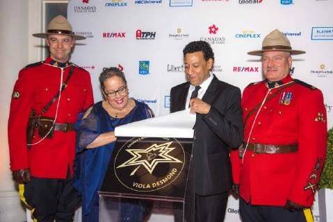 November 15, 2017 - Toronto, Ontario, Canada - Sydney Parris and Dawn Millington attends the 2017 Canada s Walk of Fame at The Liberty Grand on November 15, 2017 in Toronto, Canada, accepting for inductee Viola Desmond Toronto Canada - ZUMAm154 20171115_zap_m154_028 Copyright: xAngelxMarchinix