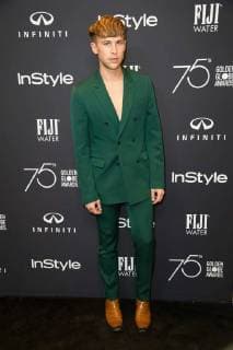 November 15, 2017 - West Hollywood, California, U.S. - TOMMY DORFMAN arrives at the s and InStyle s Celebration of the 2018 Golden Globe Awards Season and the Unveiling of the Golden Globe Ambassador. West Hollywood U.S. - ZUMAz03_ 20171115_shd_z03_209 Copyright: xHFPAx