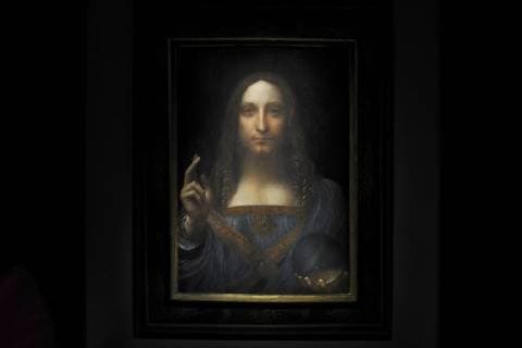 the Paintings Salvator Mundi from Leonardo there Vinci was of Auction house Christie S for 450 312 500 Dollars auctioned the Paintings is to 1500 were e , to to a Portrait from Jesus Christ in Oil on it is the the most expensive ever on the World auctioned Work of art and the last Acquaintances there Vinci Paintings in Private property New York 15 11 2017 Foto:xD.xVanxTinex xFuturexImage