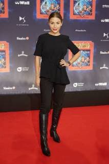 Kim Gloss World premiere Germany greatest Children show Game with the Time in Frederick city Palace Berlin at 19 11 2017 World premiere Game with the Time