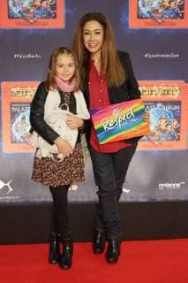 Anastasia Zampounidis with Niece Tessa World premiere Germany greatest Children show Game with the Time in Frederick city Palace Berlin at 19 11 2017 World premiere Game with the Time