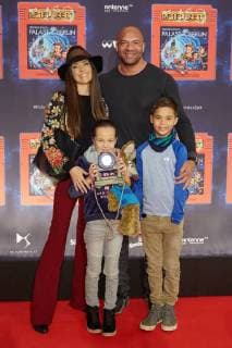 Detlef D Soost with Woman Kate Hall and Children Ayana and Carlos World premiere Germany greatest Children show Game with the Time in Frederick city Palace Berlin at 19 11 2017 World premiere Game with the Time