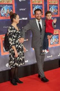 Buelent Sharif with Woman Emy pregnant and Son Khan World premiere Germany greatest Children show Game with the Time in Frederick city Palace Berlin at 19 11 2017 World premiere Game with the Time