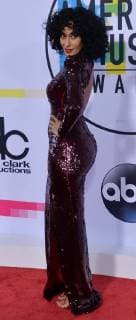 Actress and presenter Tracee Ellis Ross arrives for the annual American Music Awards held at Microsoft Theater in Los Angeles, on November 19, 2017.  LAP2017111935 JIMxRUYMEN