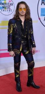 Andrew Watt arrives for the annual American Music Awards held at Microsoft Theater in Los Angeles, on November 19, 2017.  LAP2017111953 JIMxRUYMEN