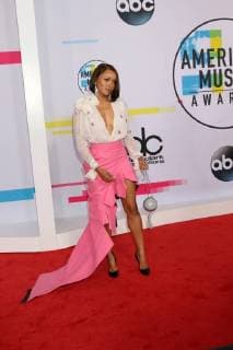 LOS ANGELES - NOV 19: Kat Graham at the American Music Awards 2017 at Microsoft Theater on November 19, 2017 in Los Angeles, CA  Copyright: xKathyxHutchinsx xIPAx xHutchinsxPhotox