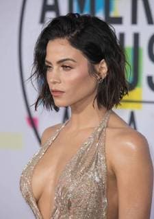 November 19, 2017 - Los Angeles, California, U.S - Jenna Dewan Tatum on the Red Carpet of the 2017 American Music Awards held on Sunday, November 19, 2017 at the Microsoft Theatre in Los Angeles, California. Los Angeles U.S. - ZUMAp124 20171119_zaa_p124_025 Copyright: xJavierxRojasx
