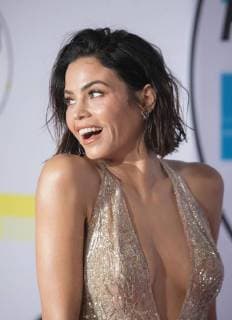 Themen der Woche Bilder des Tages November 19, 2017 - Los Angeles, California, U.S - Jenna Dewan Tatum on the Red Carpet of the 2017 American Music Awards held on Sunday, November 19, 2017 at the Microsoft Theatre in Los Angeles, California. Los Angeles U.S. - ZUMAp124 20171119_zaa_p124_040 Copyright: xJavierxRojasx