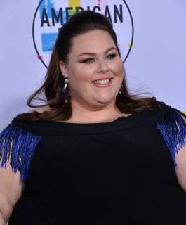 Actress Chrissy Metz arrives for the annual American Music Awards held at Microsoft Theater in Los Angeles, on November 19, 2017.  LAP20171119127 JIMxRUYMEN