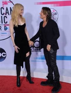Actress Nicole Kidman and her husband, Australian country singer Keith Urban arrive for the annual American Music Awards held at Microsoft Theater in Los Angeles, on November 19, 2017.  LAP20171119156 JIMxRUYMEN