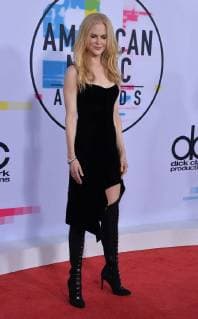 Australian actress Nicole Kidman arrives for the annual American Music Awards held at Microsoft Theater in Los Angeles, on November 19, 2017.  LAP20171119162 JIMxRUYMEN