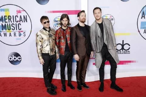 Ben McKee Daniel Wayne sermon Daniel Platzman and Dan Reynolds Imagine Dragons at the award Ceremony the 44 American Music Awards in Microsoft Theatre Los Angeles 19 11 2017 Foto:xD.xBedrosianx xFuturexImage