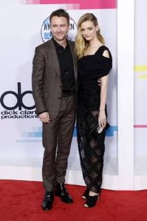 Chris Hardwick and Lydia Hearst at the award Ceremony the 44 American Music Awards in Microsoft Theatre Los Angeles 19 11 2017 Foto:xD.xBedrosianx xFuturexImage