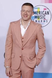 Macklemore at the award Ceremony the 44 American Music Awards in Microsoft Theatre Los Angeles 19 11 2017 Foto:xD.xBedrosianx xFuturexImage