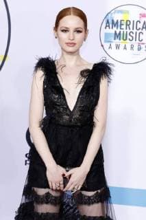 Madelaine Petsch at the award Ceremony the 44 American Music Awards in Microsoft Theatre Los Angeles 19 11 2017 Foto:xD.xBedrosianx xFuturexImage