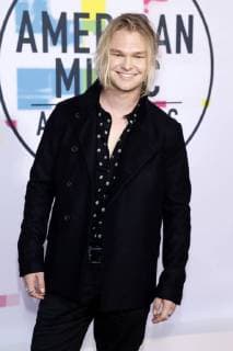 Nick Dean at the award Ceremony the 44 American Music Awards in Microsoft Theatre Los Angeles 19 11 2017 Foto:xD.xBedrosianx xFuturexImage