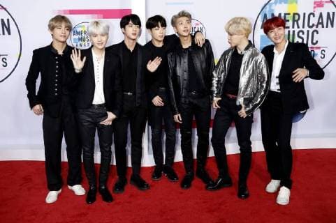 BTS Boys at the award Ceremony the 44 American Music Awards in Microsoft Theatre Los Angeles 19 11 2017 Foto:xD.xBedrosianx xFuturexImage