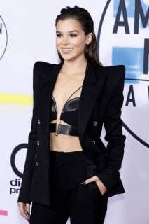 Hailee Steinfeld at the award Ceremony the 44 American Music Awards in Microsoft Theatre Los Angeles 19 11 2017 Foto:xD.xBedrosianx xFuturexImage