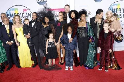 Diana Ross with Belgeitung at the award Ceremony the 44 American Music Awards in Microsoft Theatre Los Angeles 19 11 2017 Foto:xD.xBedrosianx xFuturexImage