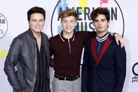 Liam Attridge Ricky Garcia and Emery Kelly Forever in Your Mind at the award Ceremony the 44 American Music Awards in Microsoft Theatre Los Angeles 19 11 2017 Foto:xD.xBedrosianx xFuturexImage