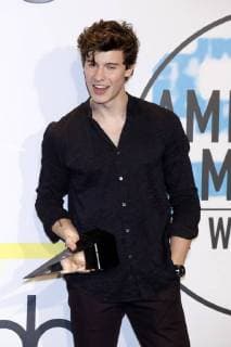 Shawn Mendes at the award Ceremony the 44 American Music Awards in Microsoft Theatre Los Angeles 19 11 2017 Foto:xD.xBedrosianx xFuturexImage