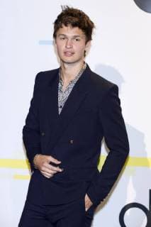 Ansel Elgort at the award Ceremony the 44 American Music Awards in Microsoft Theatre Los Angeles 19 11 2017 Foto:xD.xBedrosianx xFuturexImage