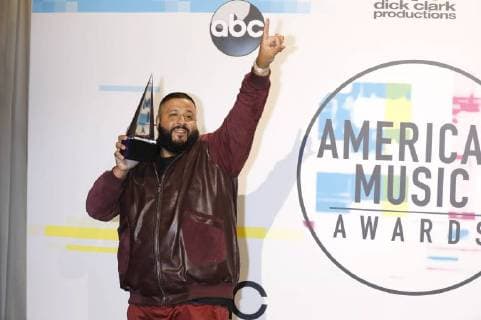 DJ Khaled at the award Ceremony the 44 American Music Awards in Microsoft Theatre Los Angeles 19 11 2017 Foto:xD.xBedrosianx xFuturexImage