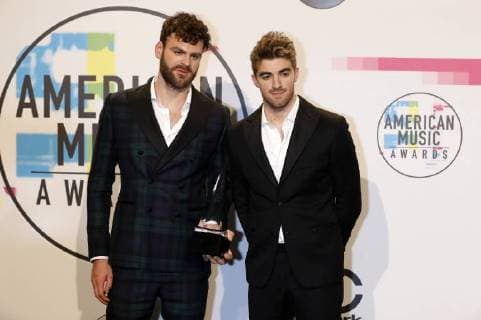 Alex Pall and Andrew Taggart The Chainsmokers at the award Ceremony the 44 American Music Awards in Microsoft Theatre Los Angeles 19 11 2017 Foto:xD.xBedrosianx xFuturexImage