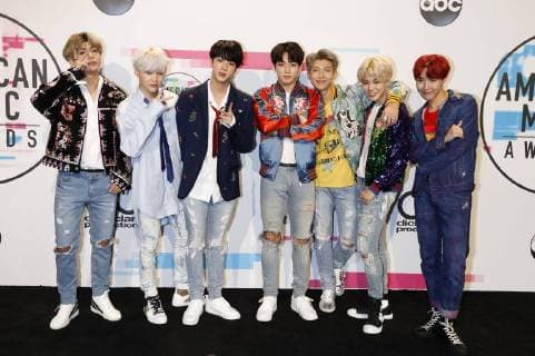 BTS Boys at the award Ceremony the 44 American Music Awards in Microsoft Theatre Los Angeles 19 11 2017 Foto:xD.xBedrosianx xFuturexImage