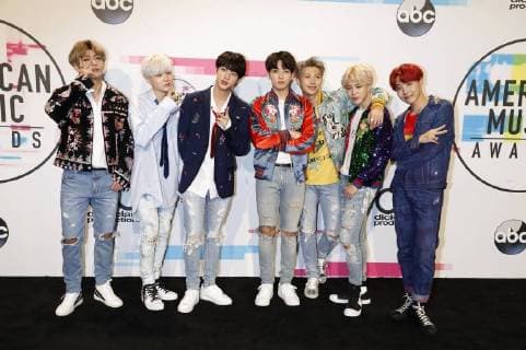 BTS Boys at the award Ceremony the 44 American Music Awards in Microsoft Theatre Los Angeles 19 11 2017 Foto:xD.xBedrosianx xFuturexImage