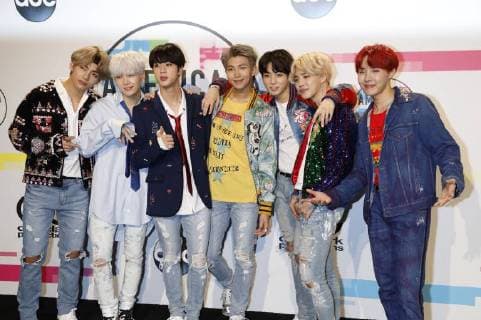 BTS Boys at the award Ceremony the 44 American Music Awards in Microsoft Theatre Los Angeles 19 11 2017 Foto:xD.xBedrosianx xFuturexImage