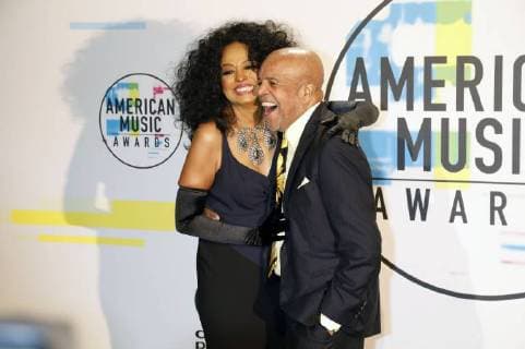 Diana Ross and Berry Gordy at the award Ceremony the 44 American Music Awards in Microsoft Theatre Los Angeles 19 11 2017 Foto:xD.xBedrosianx xFuturexImage